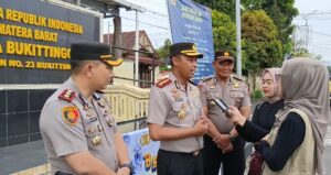 Polresta Bukittinggi Tebar Takjil, Ramadan Jadi Ruang Mendekatkan Diri ke Warga