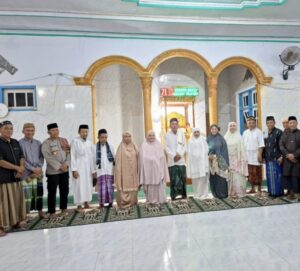 Pimpin Safari Ramadhan di Masjid Jami Tombiano, Wabup Surya Ajak Jaga Persatuan dan Stabilitas Daerah